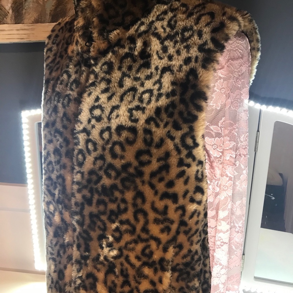 Leopard four - Picture 5 of 5